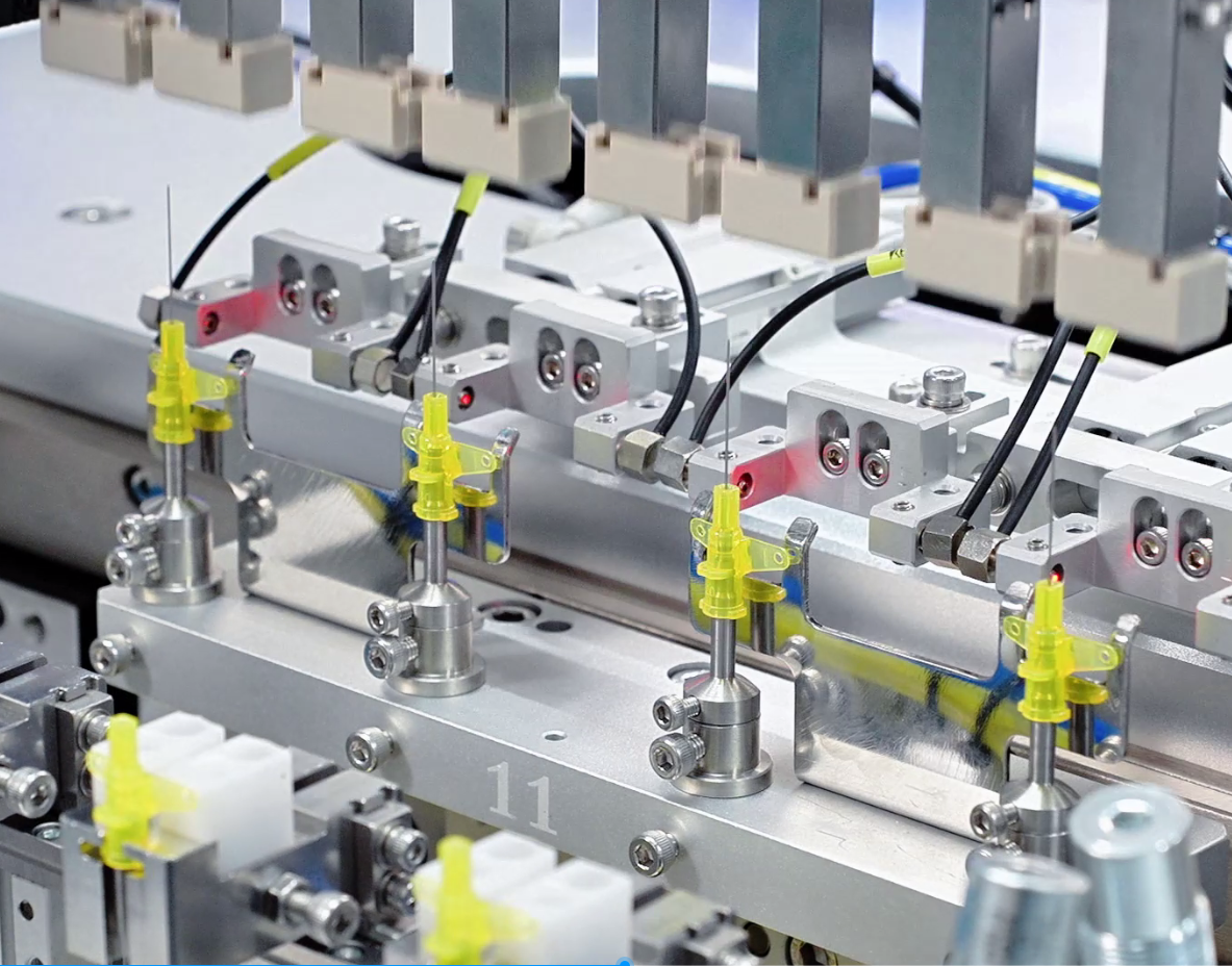 Катетер для внутривенных вливаний с крылышком2, 